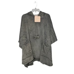 Berkshire Wearable Hooded Blanket/Wrap. Gray w/Poms. New With Tags.